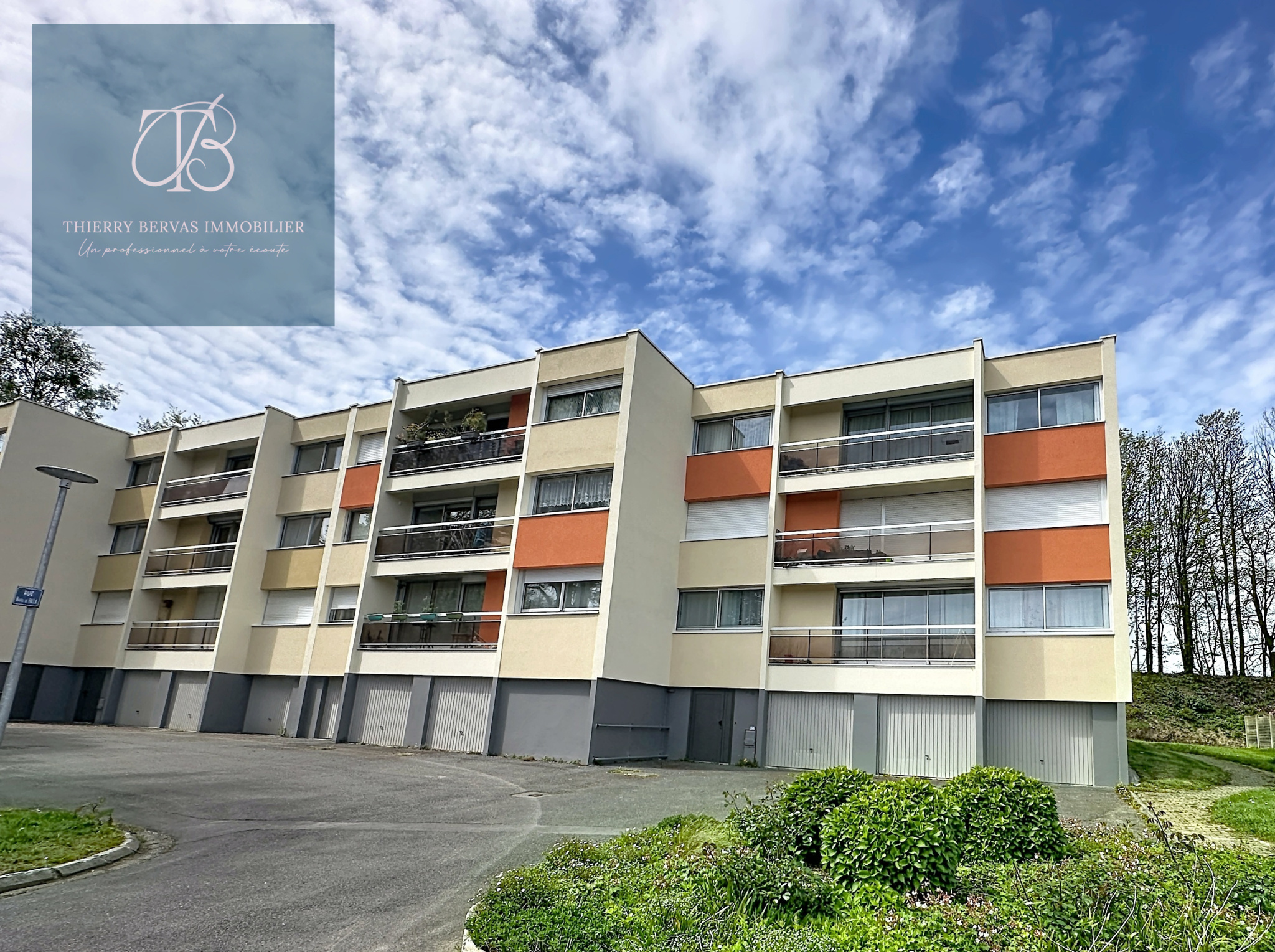 Appartement T4 lumineux avec double balcon, garage et cave   Cavale Blanche, Brest